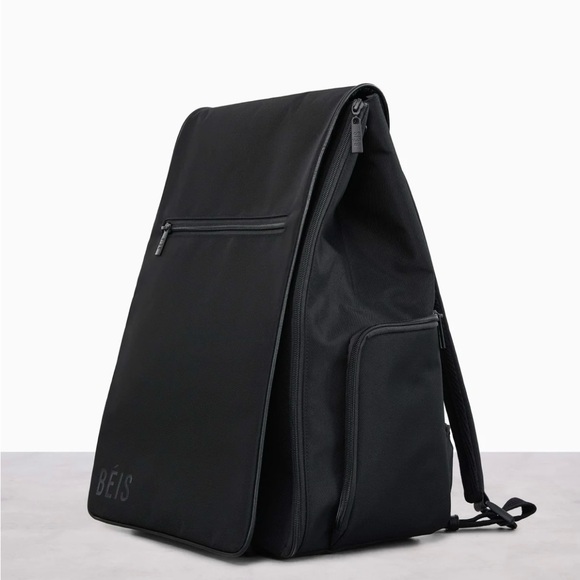 Béis “The Hanging Backpack” - Picture 3 of 6